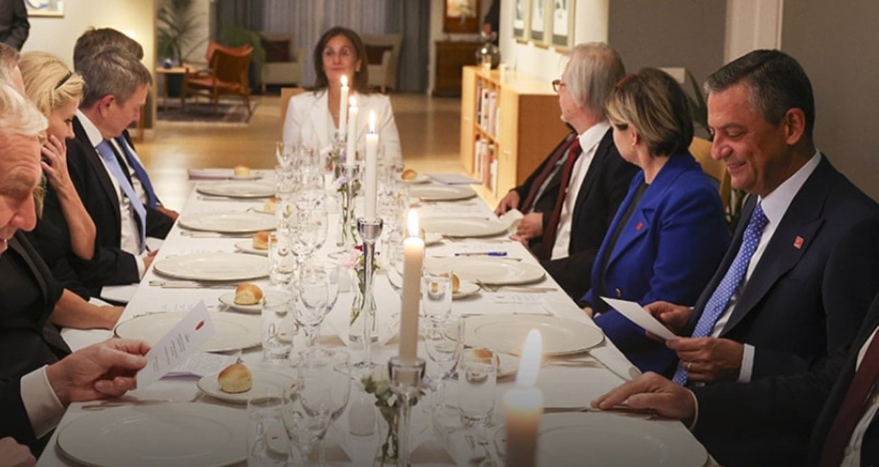 ankarada ozgur ozelin katildigi surpriz yemek 6QEDs8k5